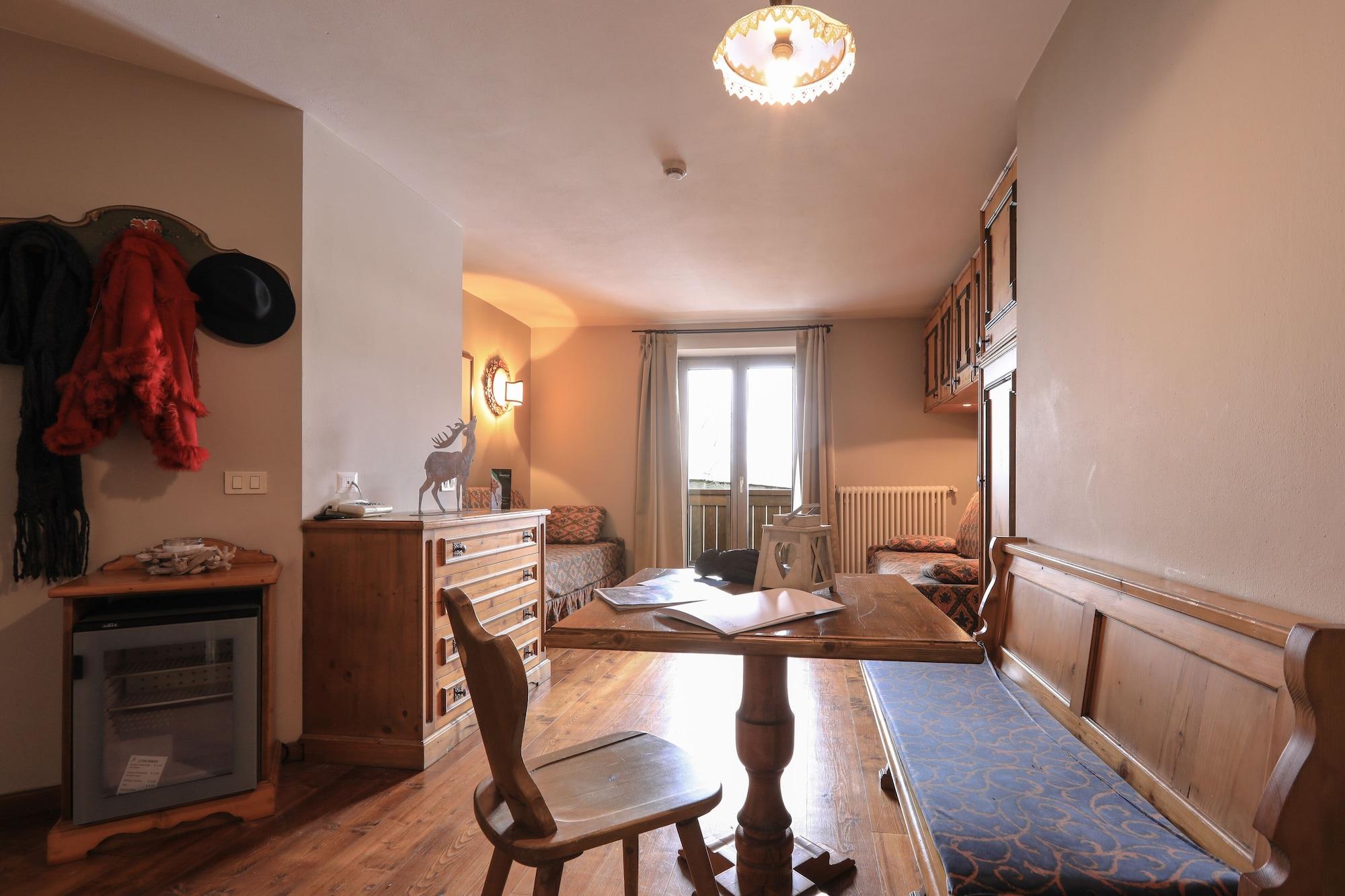 Hotel Perla Madonna 外观 照片