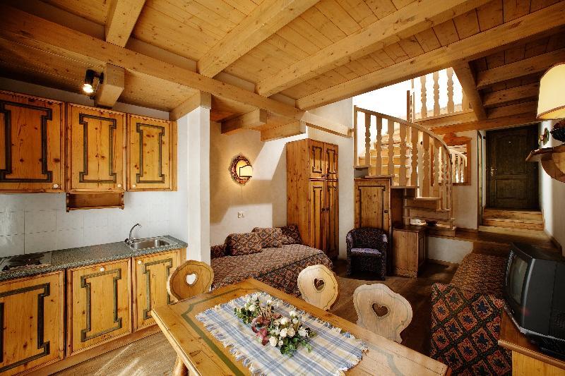 Hotel Perla Madonna 外观 照片