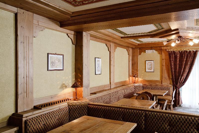 Hotel Perla Madonna 外观 照片