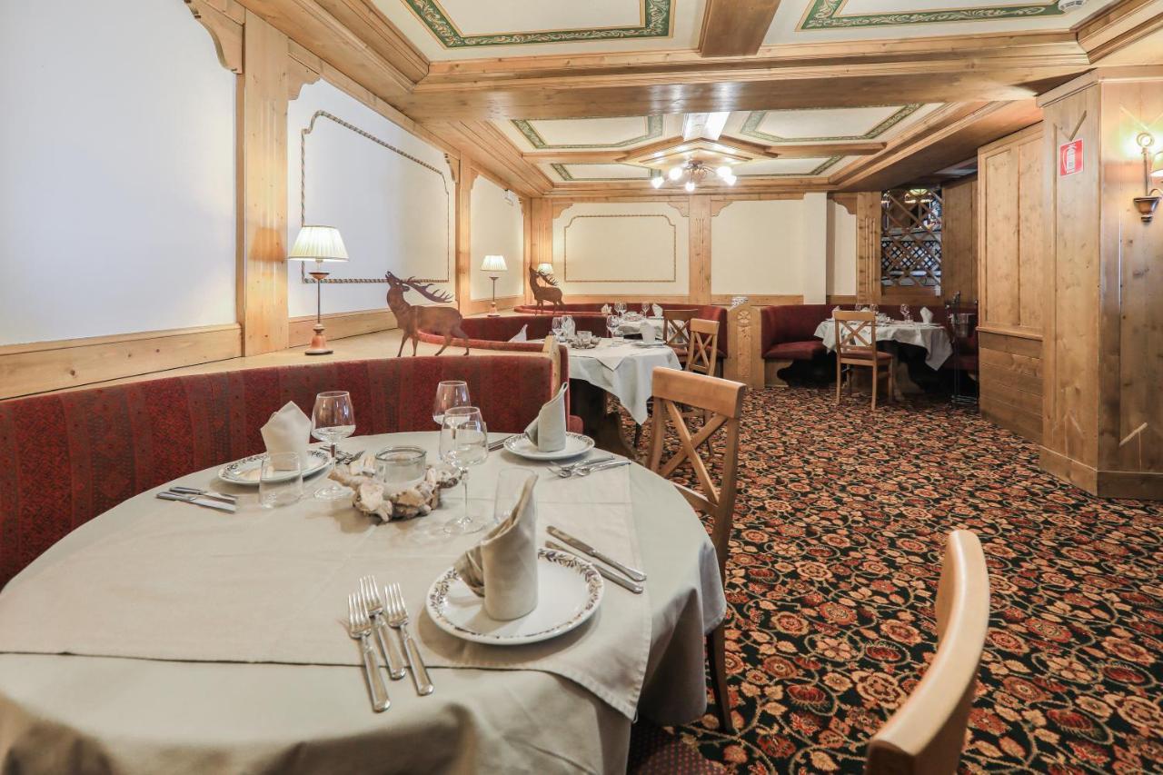 Hotel Perla Madonna 外观 照片